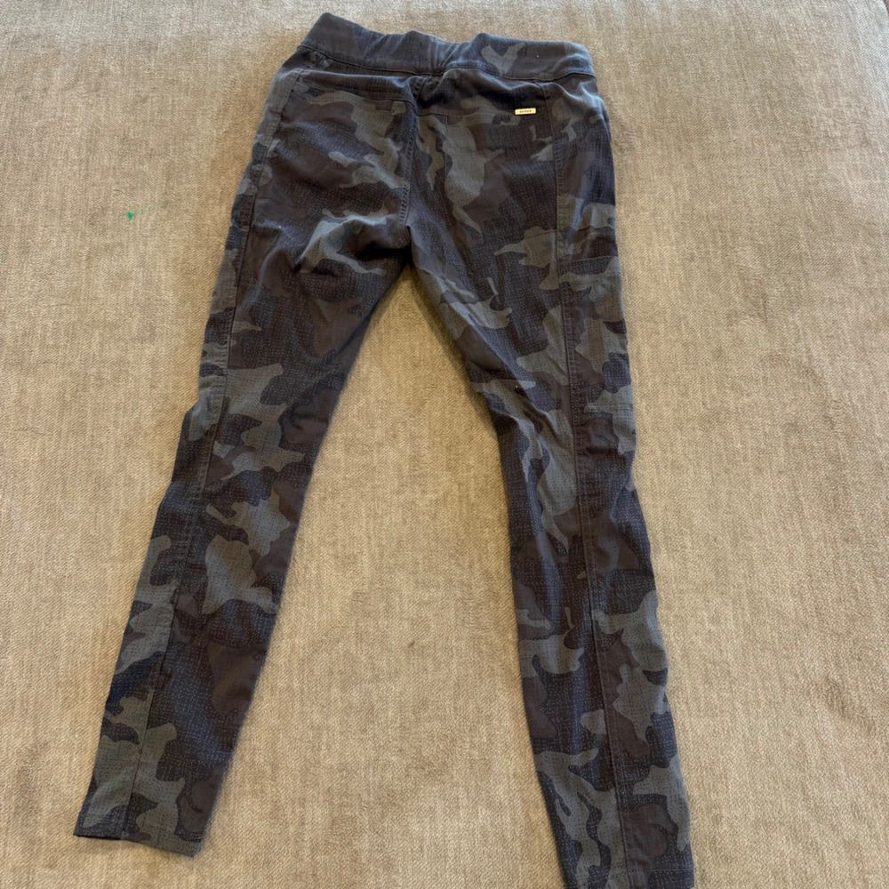 Prana‎ Camo Print Stretch Pants Womens Size S Casual Travel Leggings